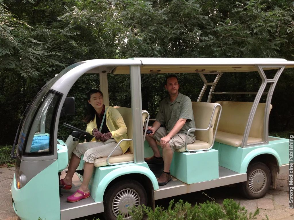 Ming Xiaoling Tour